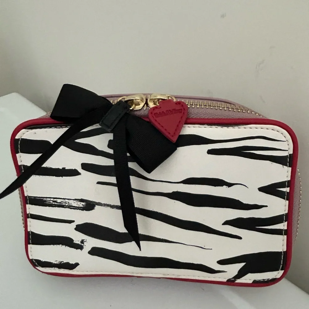 Trish McEvoy Zebra Print Makeup Pouch White Black